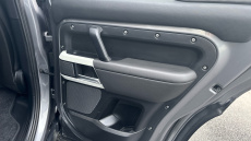 Land Rover Defender 2.0 D240 SE 110 5dr Auto Diesel Estate